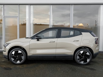 Used Volvo EX30 2025 for sale - 76498201: Photo