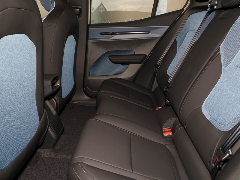 Used Volvo EX30 2025 for sale - 76498201: Photo 6