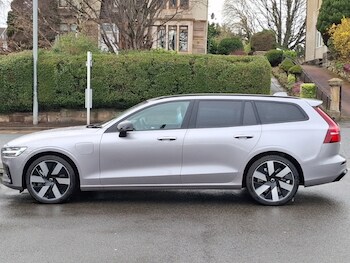 Used Volvo V60 2025 for sale - 78113353: Photo