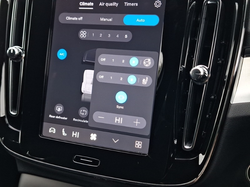 Used Volvo XC40 2025 for sale - 77526671: Photo 17