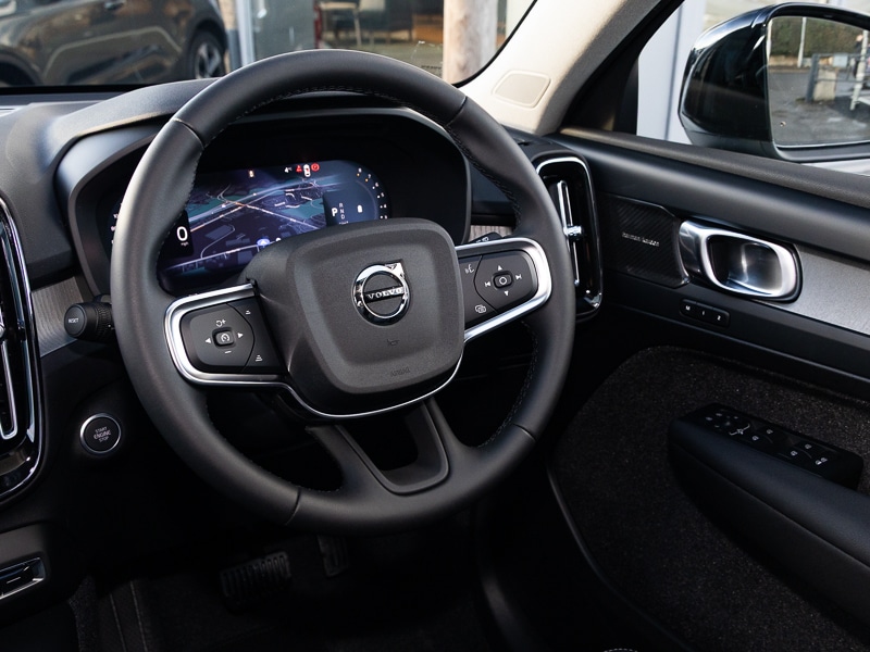 Used Volvo XC40 2025 for sale - 77169168: Photo 11