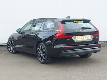 Used Volvo V60 2023 for sale - 76442237: Photo