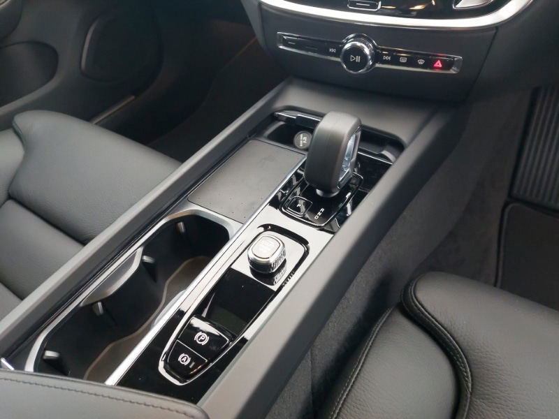 Used Volvo V60 2025 for sale - 77453856: Photo 17