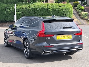 Used Volvo V60 2019 for sale - 78515639: Photo