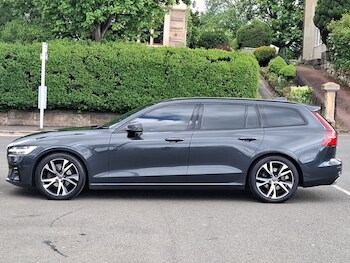 Used Volvo V60 2019 for sale - 78515639: Photo