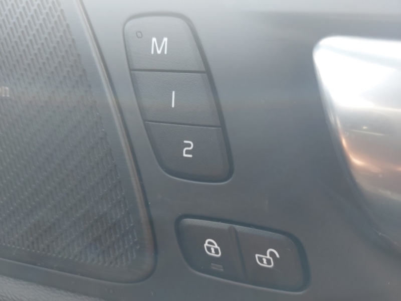 Used Volvo XC60 2024 for sale - 76389658: Photo 13