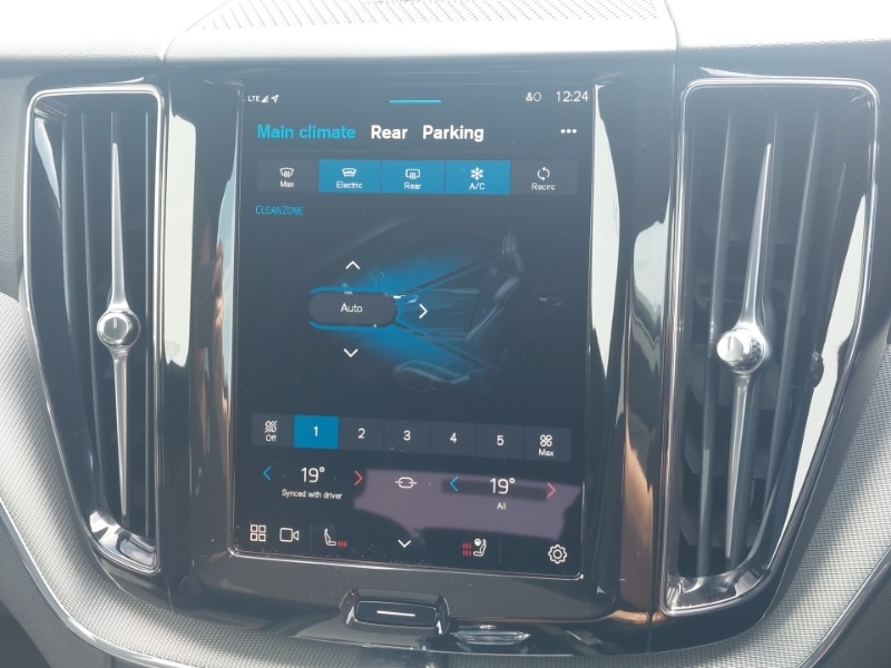 Used Volvo XC60 2024 for sale - 76389658: Photo 19