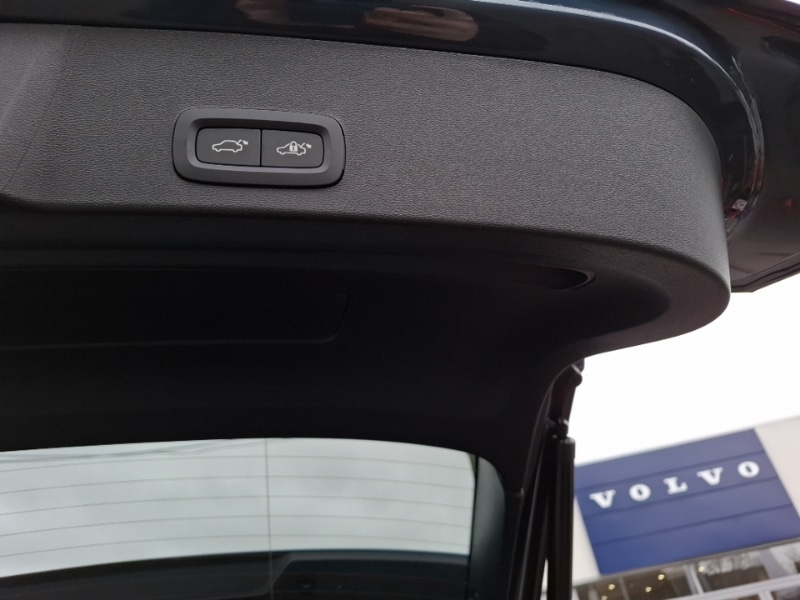 Used Volvo XC40 2025 for sale - 77921894: Photo 15