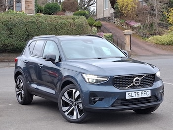 Used Volvo XC40 2025 for sale - 77921894: Photo