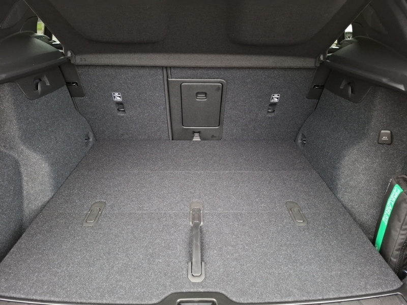 Used Volvo XC40 2025 for sale - 77921894: Photo 8