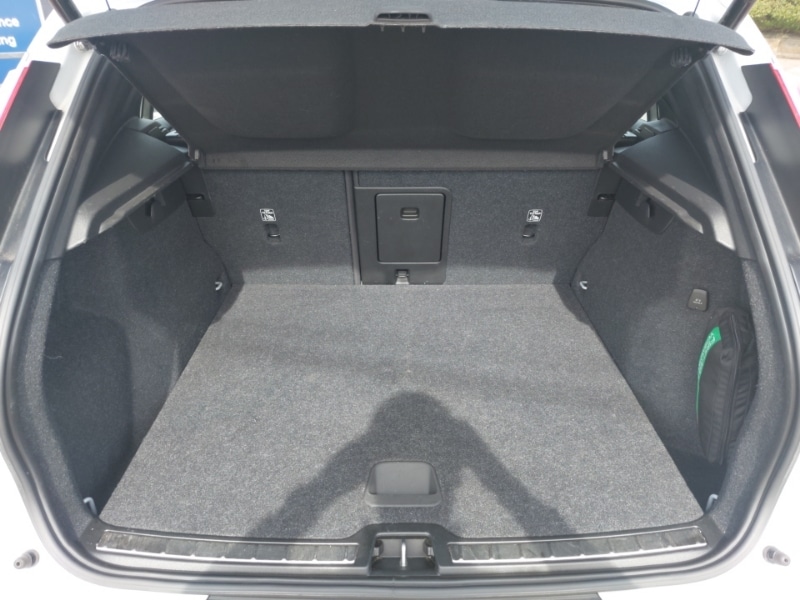 Used Volvo XC40 2022 for sale - 78169553: Photo 8