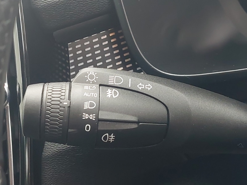 Used Volvo XC40 2021 for sale - 76442243: Photo 15