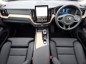 Used Volvo XC60 2025 for sale - 78747462: Photo