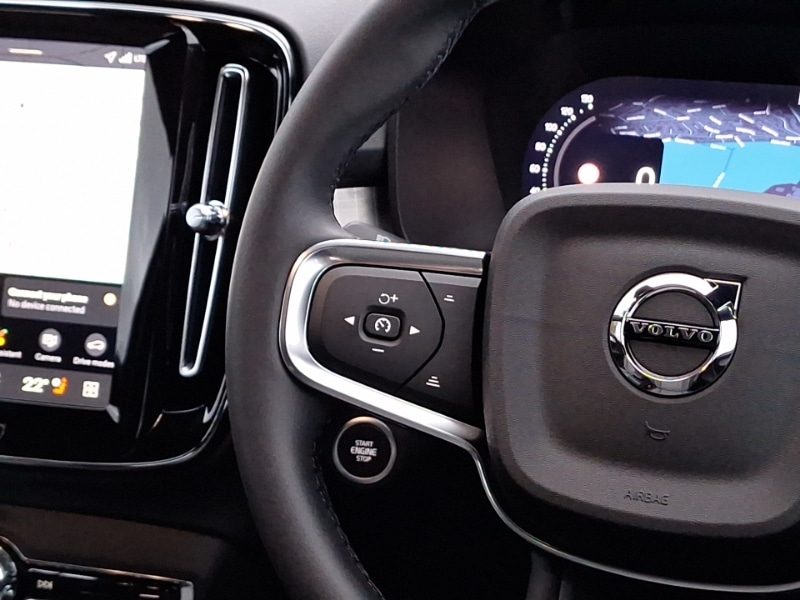 Used Volvo XC40 2025 for sale - 76431566: Photo 11