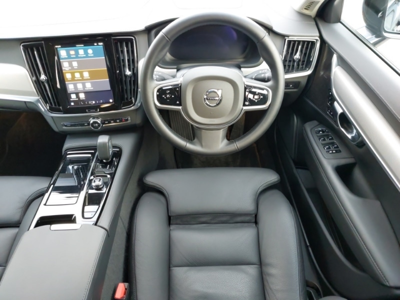 Used Volvo V90 2024 for sale - 77062489: Photo 10