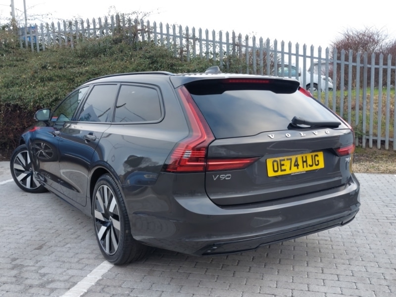 Used Volvo V90 2024 for sale - 77062489: Photo 3