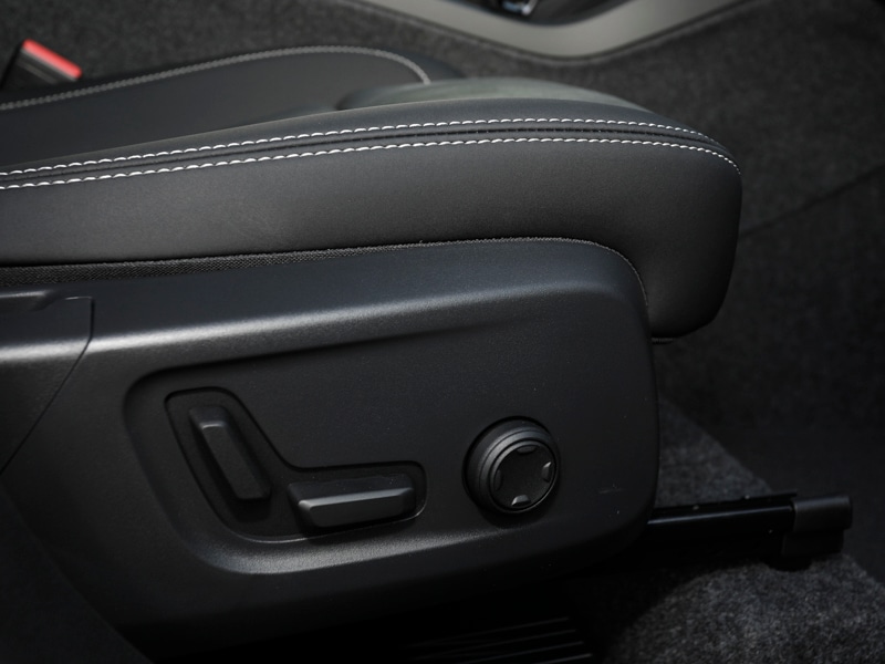 Used Volvo XC40 2025 for sale - 77908332: Photo 18