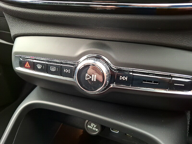 Used Volvo XC40 2025 for sale - 77543958: Photo 14