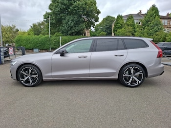 Used Volvo V60 2025 for sale - 79106113: Photo