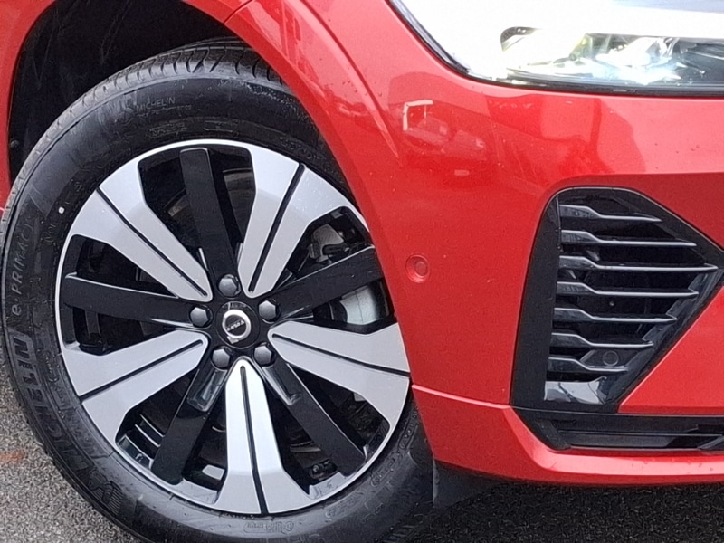 Used Volvo XC60 2025 for sale - 77034887: Photo 9