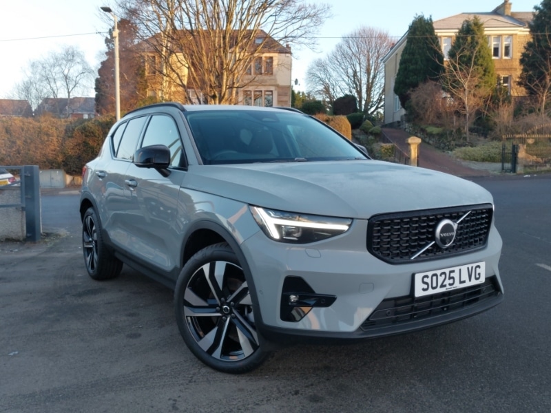 Used Volvo XC40 2025 for sale - 77070367: Photo 1