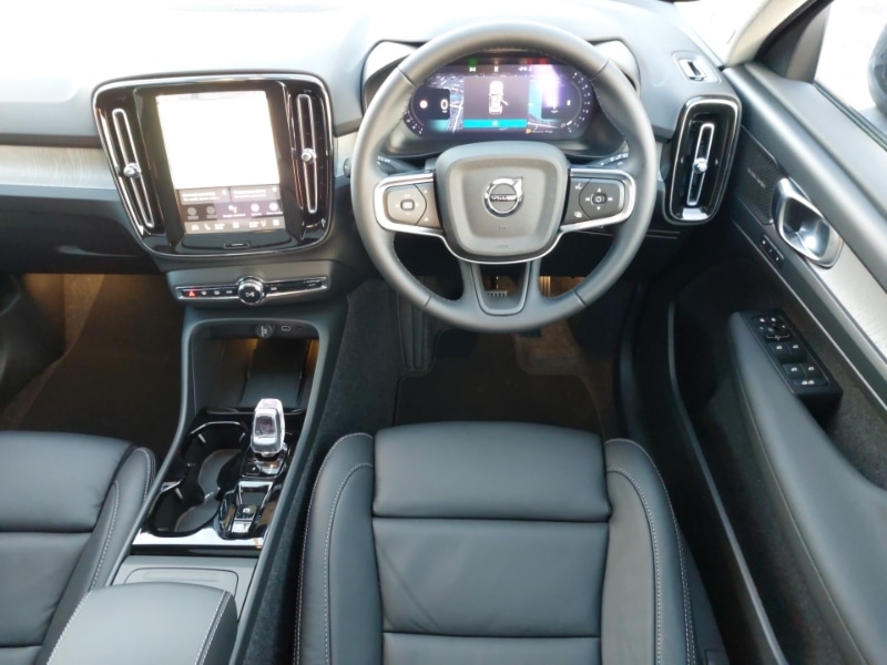 Used Volvo XC40 2025 for sale - 77070367: Photo 7