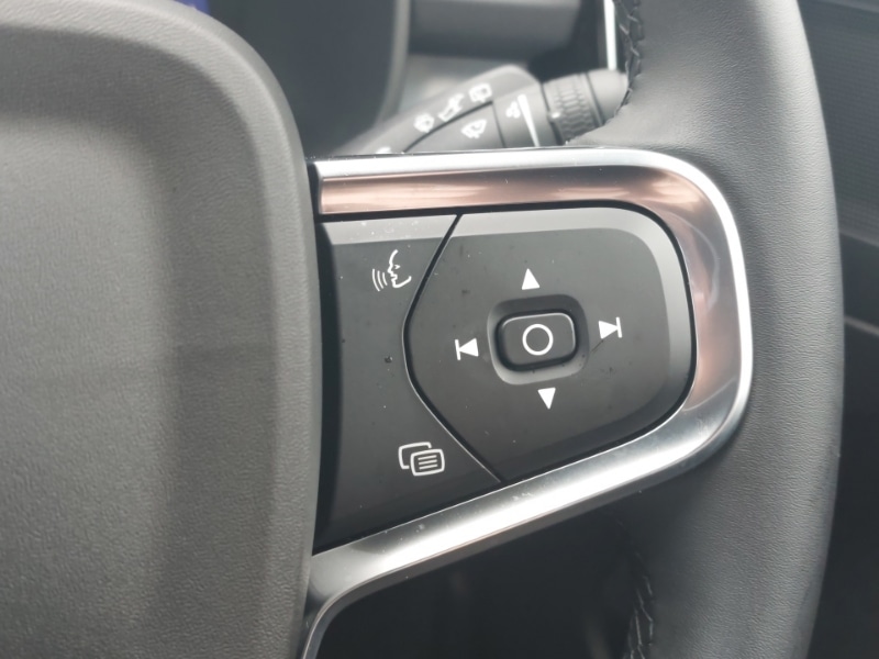 Used Volvo XC40 2025 for sale - 77852405: Photo 12