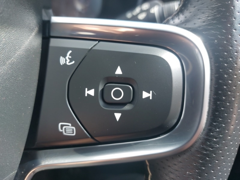 Used Volvo XC40 2021 for sale - 76389634: Photo 14