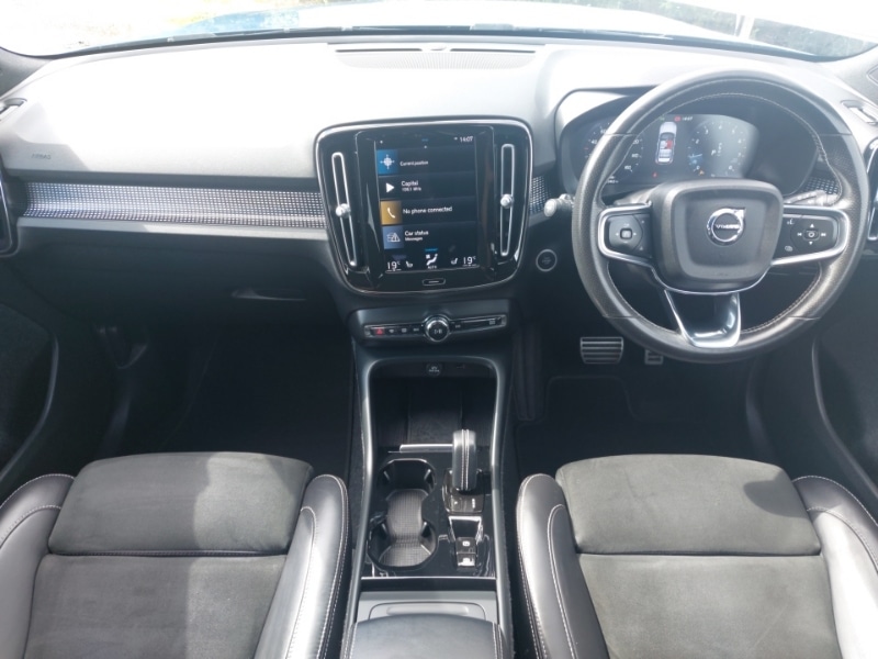 Used Volvo XC40 2021 for sale - 76389634: Photo 2