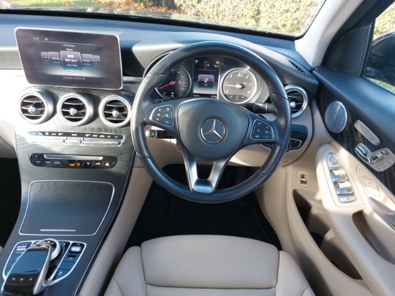 Used Mercedes-Benz GLC 2018 for sale - 76737166: Photo 7