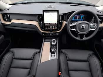 Used Volvo XC60 2026 for sale - 79870106: Photo