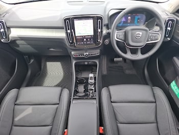 Used Volvo XC40 2025 for sale - 79400033: Photo