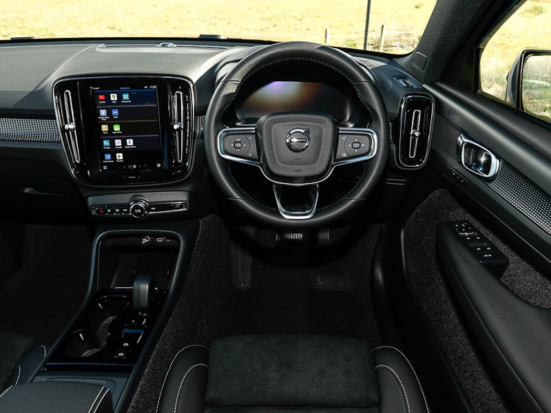 Used Volvo XC40 2025 for sale - 77239811: Photo 7