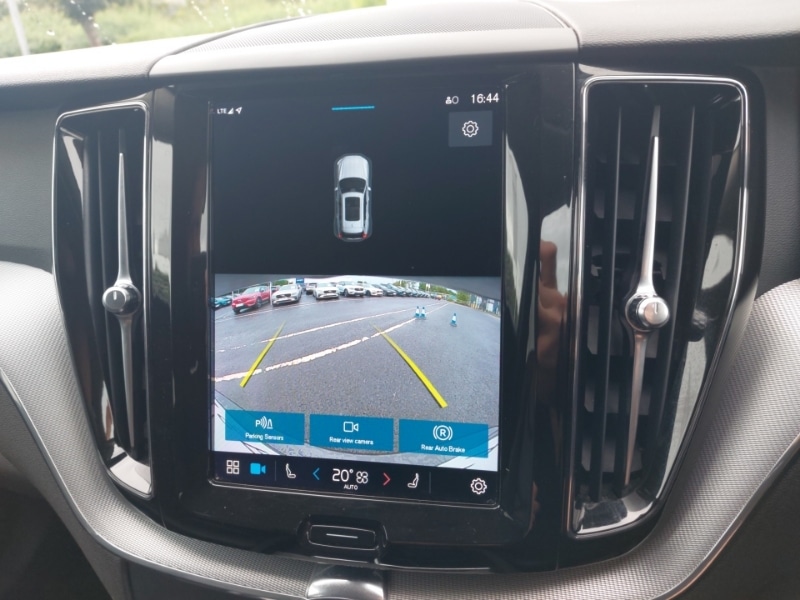 Used Volvo XC60 2022 for sale - 76389648: Photo 11