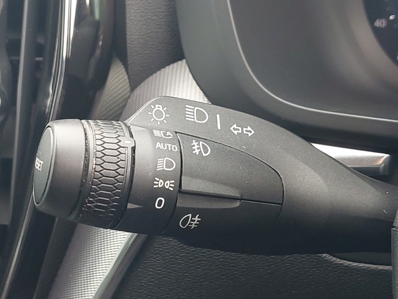 Used Volvo XC60 2022 for sale - 76389648: Photo 14