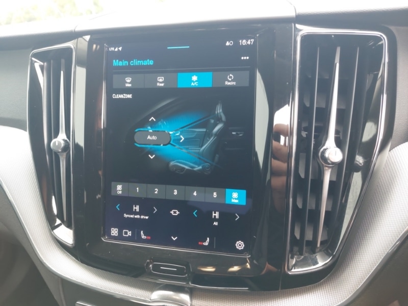 Used Volvo XC60 2022 for sale - 76389648: Photo 16