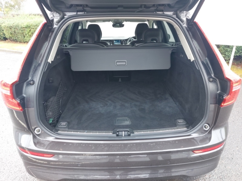 Used Volvo XC60 2022 for sale - 76389648: Photo 8