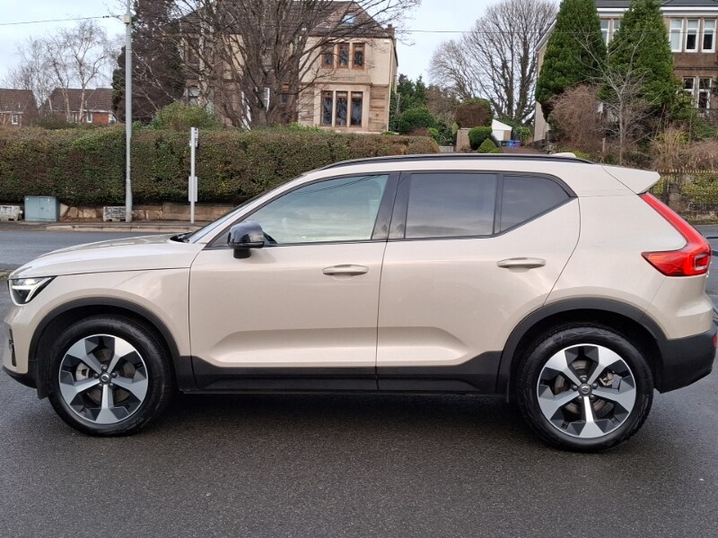 Used Volvo XC40 2025 for sale - 77019779: Photo 4