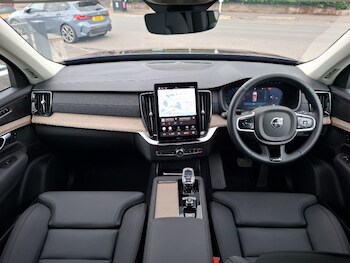 Used Volvo XC90 2025 for sale - 78837497: Photo