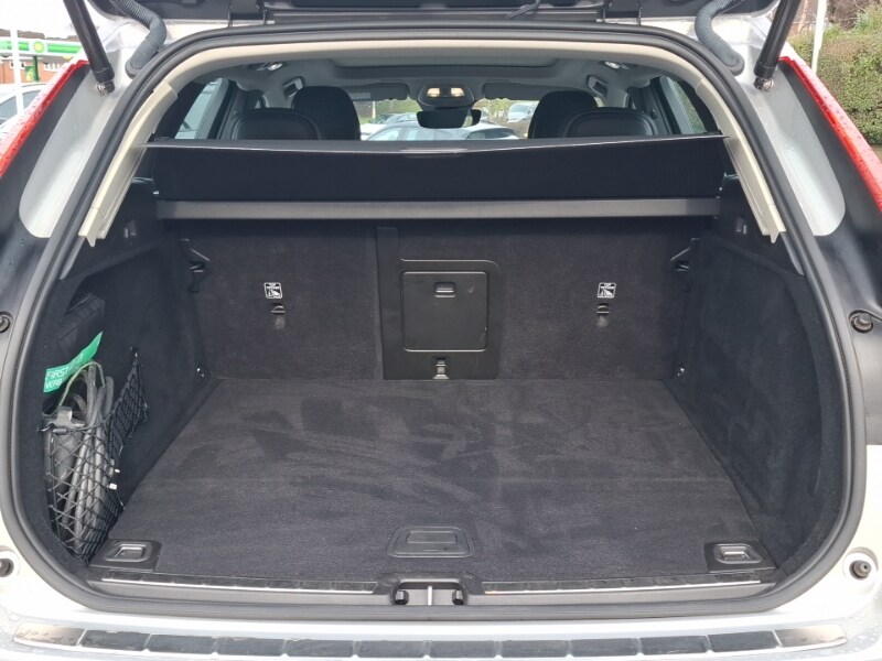 Used Volvo XC60 2022 for sale - 77556167: Photo 8