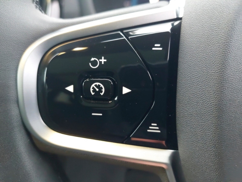 Used Volvo V60 2025 for sale - 77352768: Photo 14