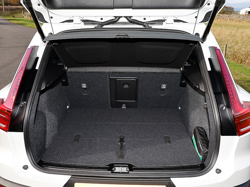 Used Volvo XC40 2025 for sale - 77580198: Photo 19