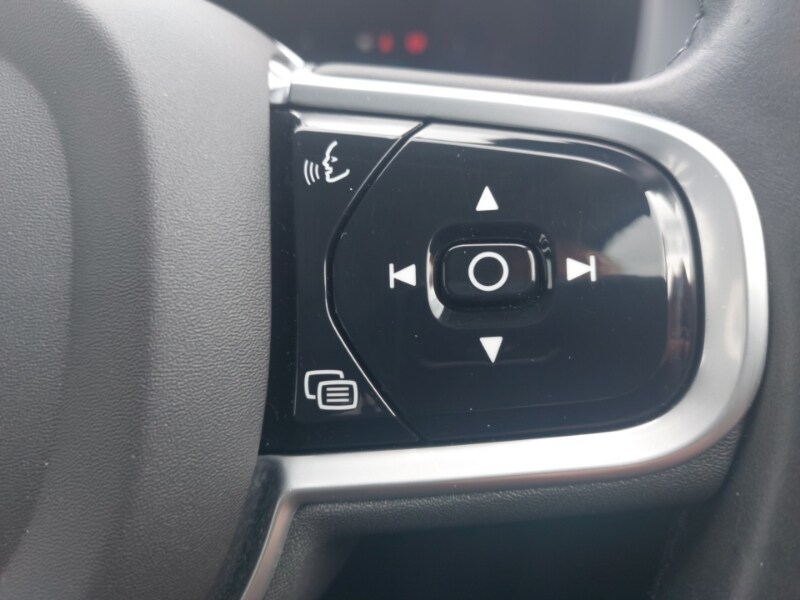 Used Volvo XC60 2021 for sale - 77974939: Photo 17