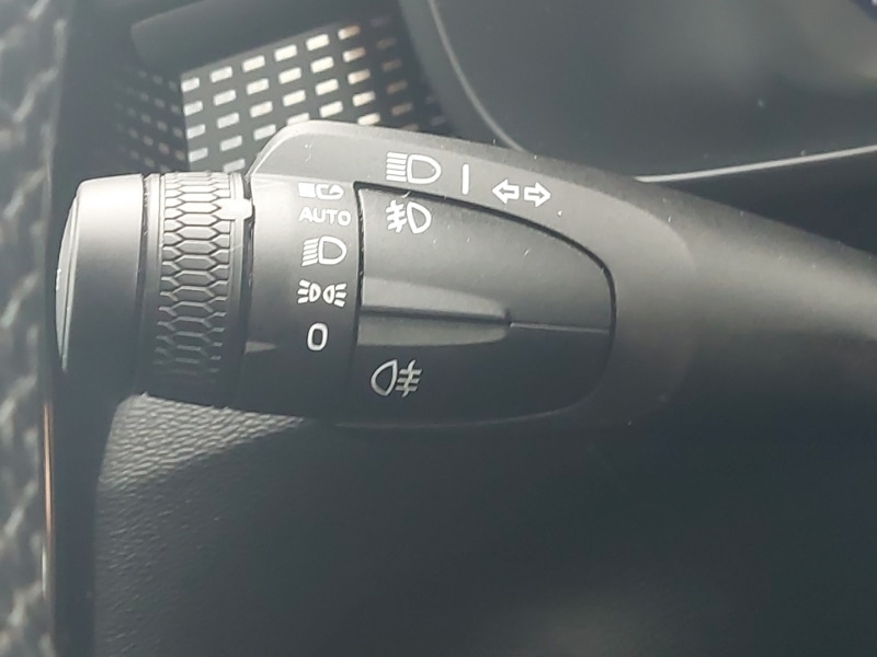 Used Volvo XC40 2024 for sale - 76389646: Photo 16