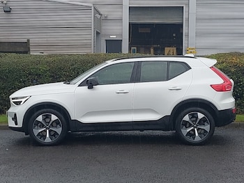 Used Volvo XC40 2024 for sale - 76389646: Photo