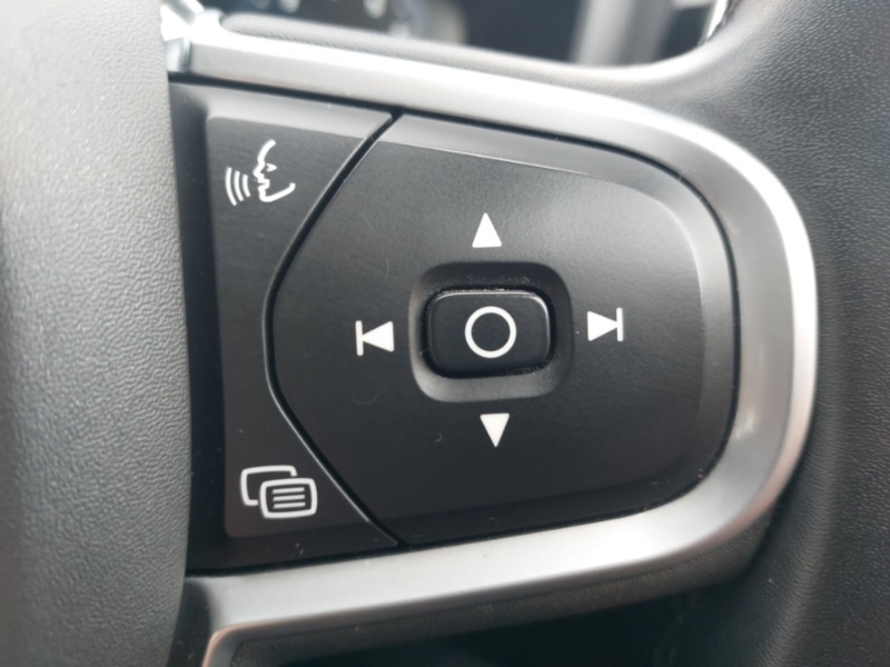 Used Volvo V60 2022 for sale - 76389660: Photo 12