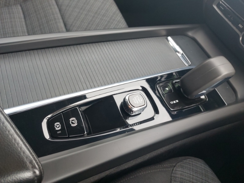 Used Volvo V60 2022 for sale - 76389660: Photo 16