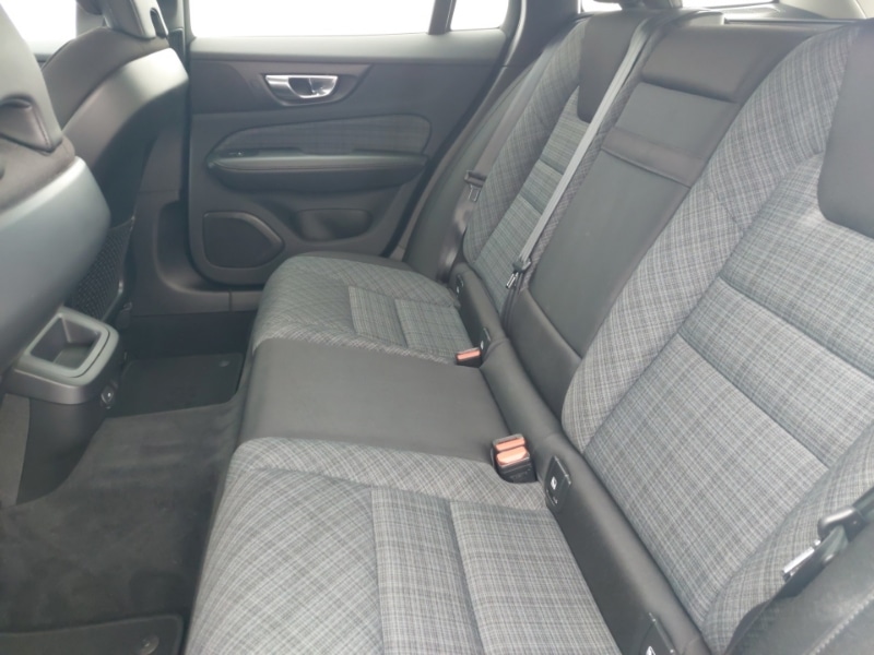 Used Volvo V60 2022 for sale - 76389660: Photo 6