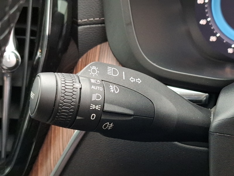 Used Volvo XC60 2023 for sale - 77114802: Photo 17