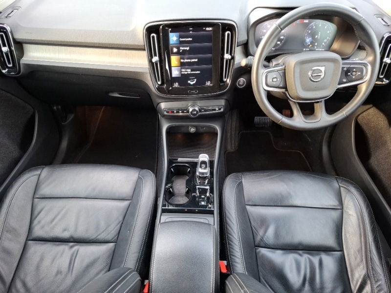 Used Volvo XC40 2021 for sale - 78169549: Photo 2